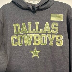 Dallas Cowboys men’s hoodie size Medium grey camouflage flag pocket pullover